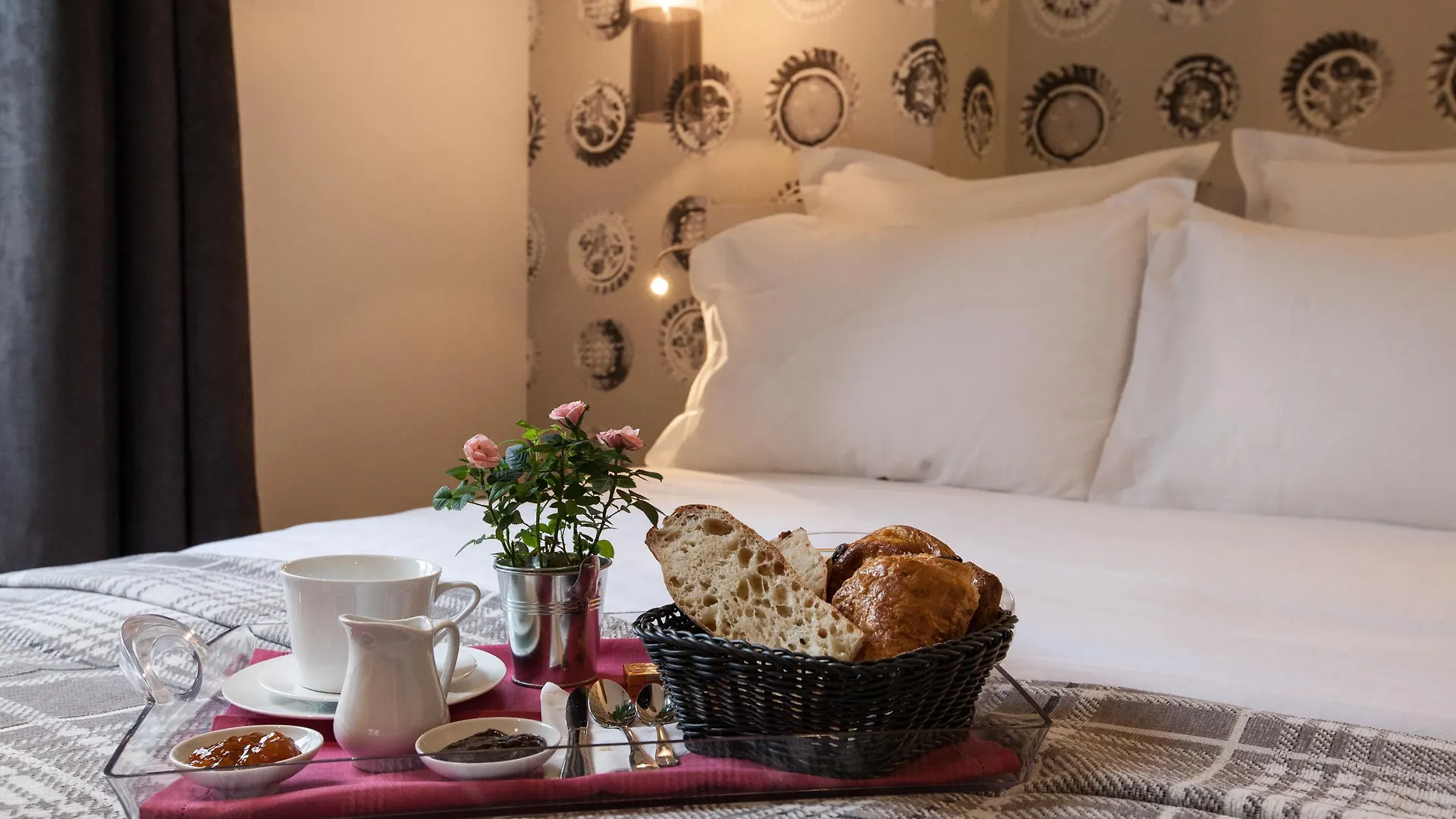Hotel Le Mireille